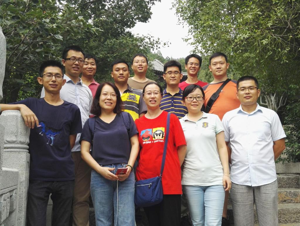 开云体育
开展青年教师“强健体魄、愉悦身心、增进友谊”登山活动1.jpg